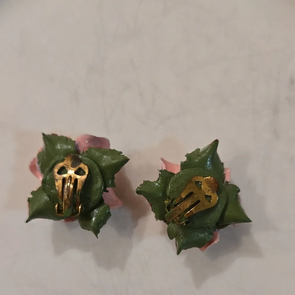 Vintage Rosette Clip Pink and Red Rose Earrings, Garden Party, Hamptons Chic - Picture 4 of 10